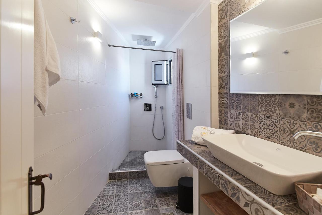 Вилла Euphoria House Порос Экстерьер фото